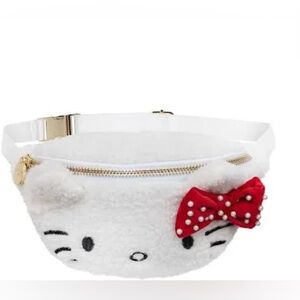 Stoney Clover Lane x Hello Kitty Sherpa Fanny Pack BNWT RARE ❤️